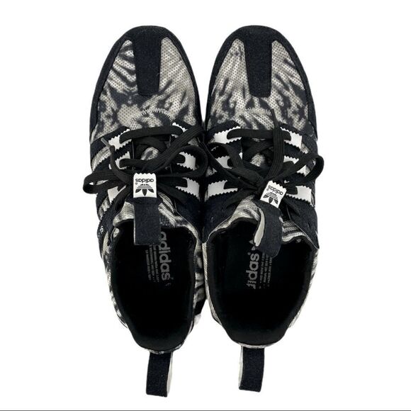 Adidas SL Loop  - Picture 3 of 9